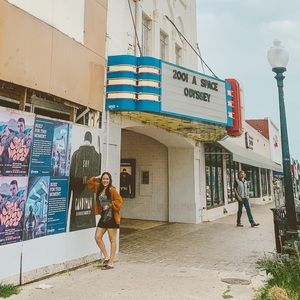 Meet your Posher, Elysia